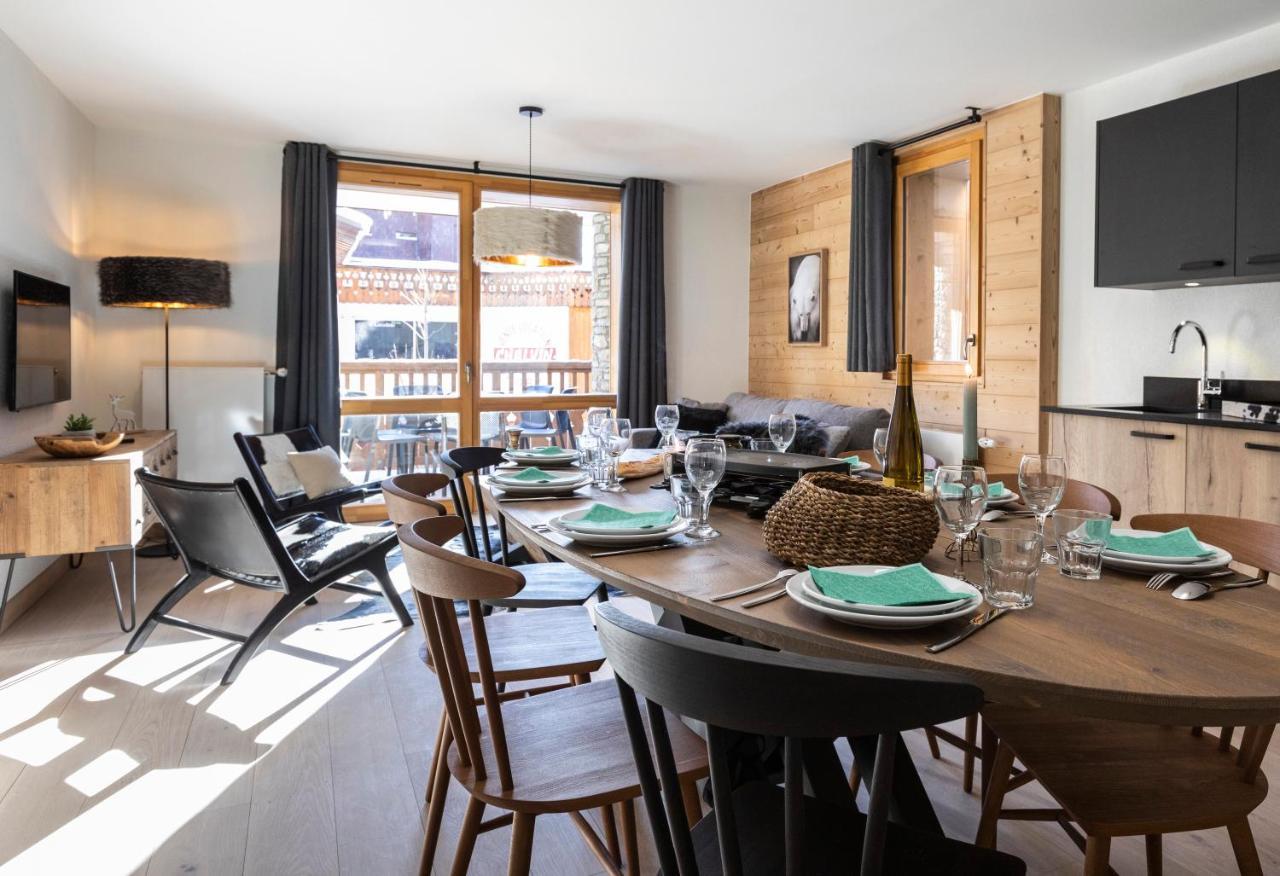 3 Bedrooms Cabin 8/10 People. Standard,1064500729:JPEG